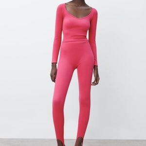 Zara Seamless Crop Top & Stirrup Leggings